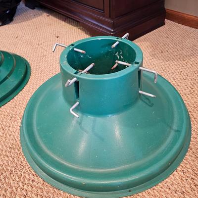 Assorted Christmas Decor & Lighted Garland (BLR-JS)