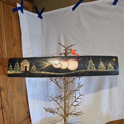 Assorted Christmas Decor & Lighted Garland (BLR-JS)