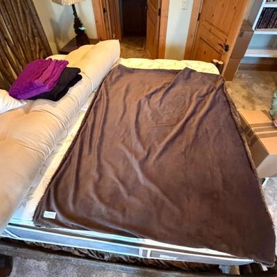 Sale Photo Thumbnail #1020: Brown Fleece Throw/Blanket 48"x61"