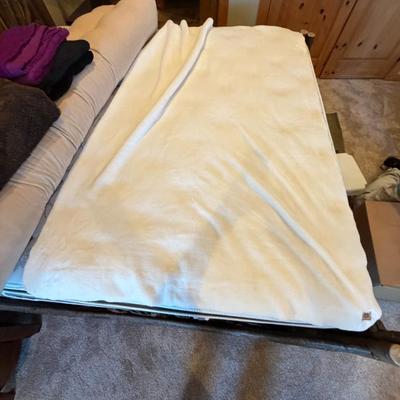 Sale Photo Thumbnail #1026: UGG White Fleece Throw/Blanket  48"x72"