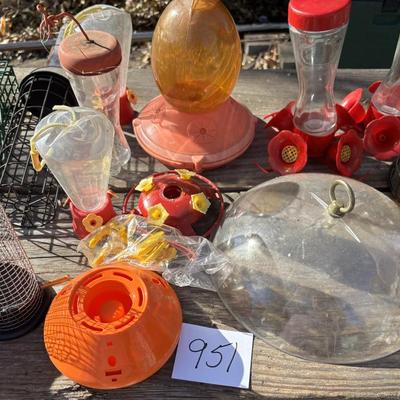 Bird Feeder lot