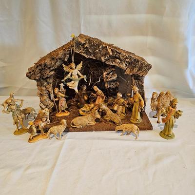 Fontanini 17 Piece Nativity Set & Stable (BLR-JS)