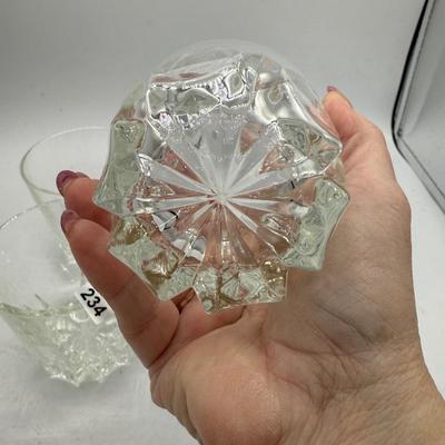 Sale Photo Thumbnail #681: .