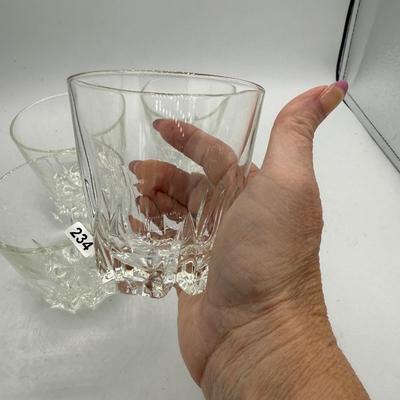 Sale Photo Thumbnail #680: .