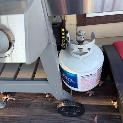 Sale Photo Thumbnail #1076: Weber Spirit II E 310 Propane Grille, Tank and Grille Cover  3 Burners