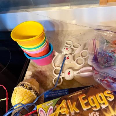 Sale Photo Thumbnail #1115: Box Lot of Easter Supplies