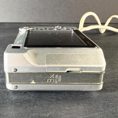 Sony Cyber-shot DSC-W100