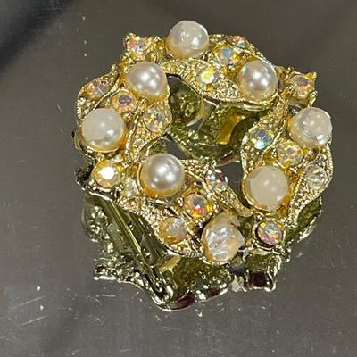 Vintage brooches