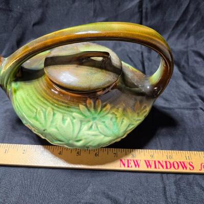 McCoy Pottery "Daisy" pattern tea set, produced in the United States in the 1940's