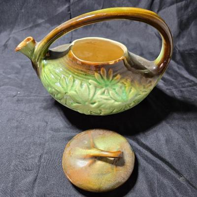 McCoy Pottery "Daisy" pattern tea set, produced in the United States in the 1940's