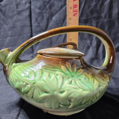 McCoy Pottery "Daisy" pattern tea set, produced in the United States in the 1940's