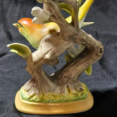 2 Nippon Yoko Boeki Ceramic Bird figures - Blue Jay & Oven Bird