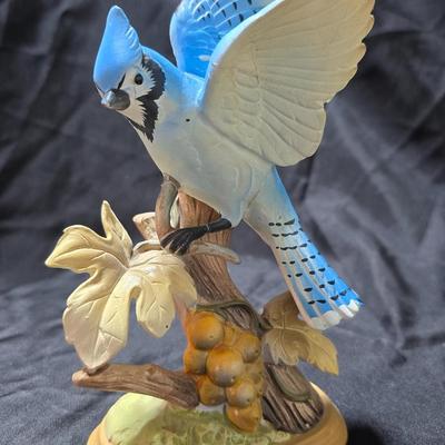 2 Nippon Yoko Boeki Ceramic Bird figures - Blue Jay & Oven Bird