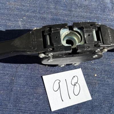 Handheld Twi-Lever Bottle Capper