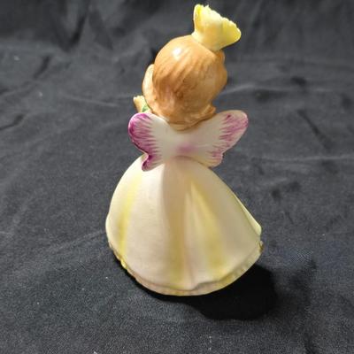 Vintage Lefton Porcelain Angel with Yellow Roses