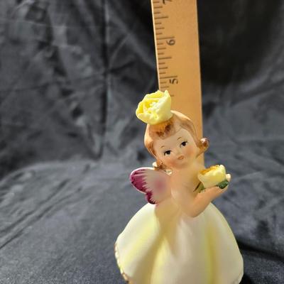 Vintage Lefton Porcelain Angel with Yellow Roses
