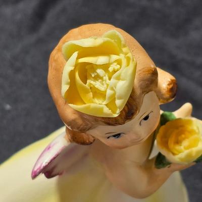 Vintage Lefton Porcelain Angel with Yellow Roses