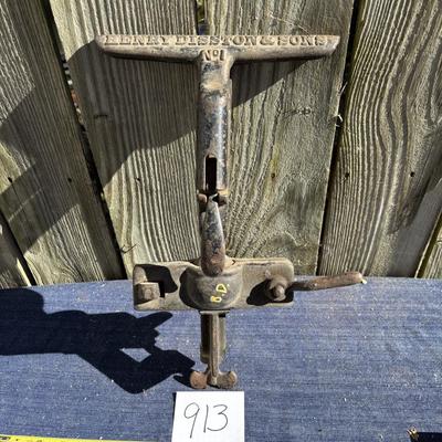 Henry Disston and Sons Saw Vise