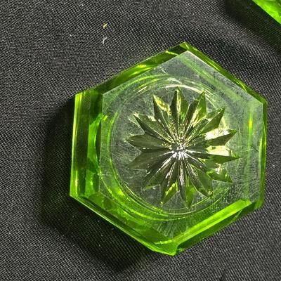 Six vintage Cambridge Glass Company emerald, green glass open salt cellars / salt dips