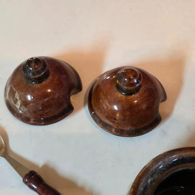 ceramic French onion soup bowls / lidded crocks, and a matching double salt and pepper shaker set.