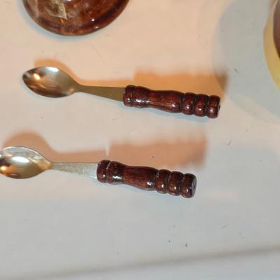 ceramic French onion soup bowls / lidded crocks, and a matching double salt and pepper shaker set.