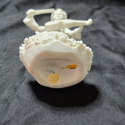 Three vintage Ardalt Lenwile "Verithin" musical angel figurines from Japan - Spaghetti skirted