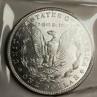 1882 MORGAN SILVER DOLLAR