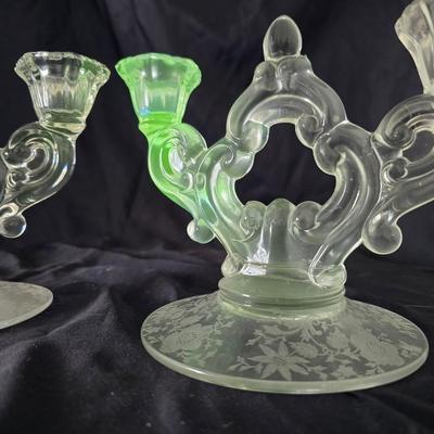 Cambridge "Wildflower" console or centerpiece bowl with A pair of two-light "Keyhole" candlesticks