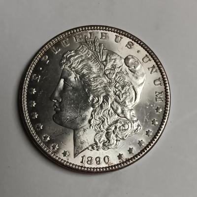 1890 MORGAN SILVER DOLLAR