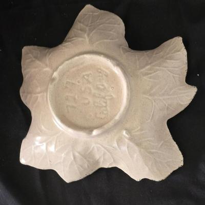 MCM California Pottery leaf dish set in an iridescent off-white/beige color with gold trim