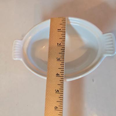 Descoware Made in Belgium Flame Red cast iron 2 1/2-quart Dutch oven