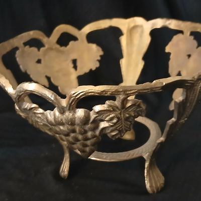 Brass grape stand with a detachable crackle glass bowl and a matching crackle glass vase.