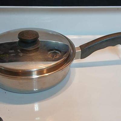 Three - piece Saladmaster surgical stainless steel waterless cookware