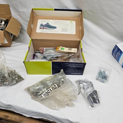 Mega General Hardware Assortment (DG-JS)