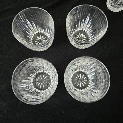 vintage Anchor Hocking Wexford clear glass pitcher and drinking glasses set, featuring the "Diamond Point" pattern.