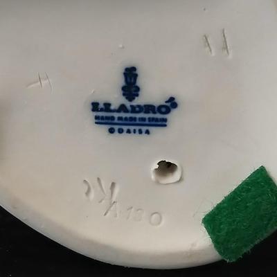 Lladro "Angel Thinking" porcelain figurine, model number 4539