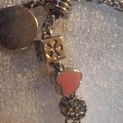 Sale Photo Thumbnail #27: this will fit a larger wrist 