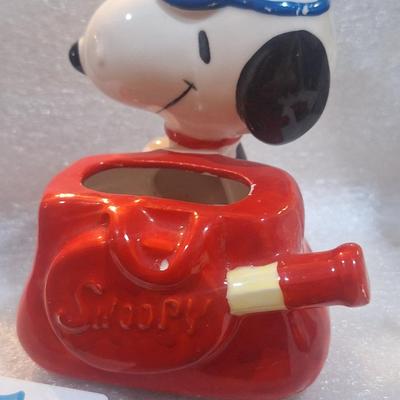 Sale Photo Thumbnail #30: not sure what it's purpose if. Too small to be a planter