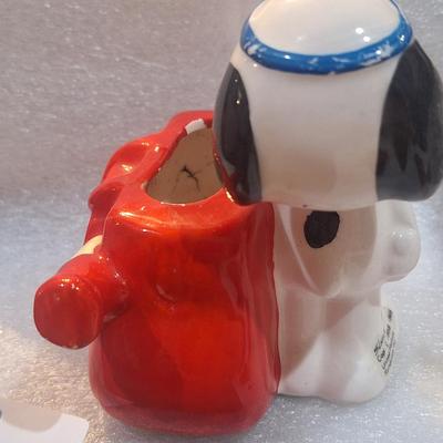 Sale Photo Thumbnail #34: not sure what it's purpose if. Too small to be a planter