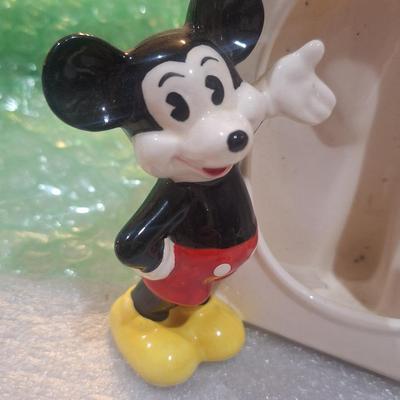 Sale Photo Thumbnail #63: Disney 3d photo frame with vintage mickey