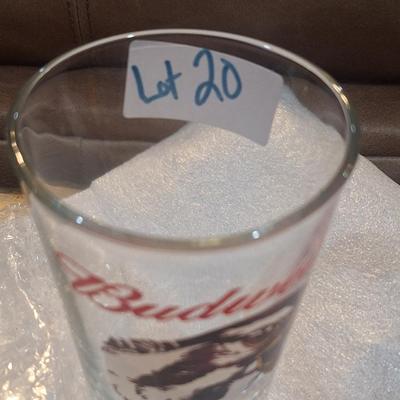 Sale Photo Thumbnail #103: 16 ounce beer glass features an eagle 