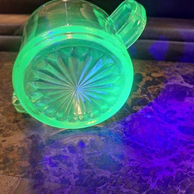 Sale Photo Thumbnail #144: Vintage uranium glass sugar bowl