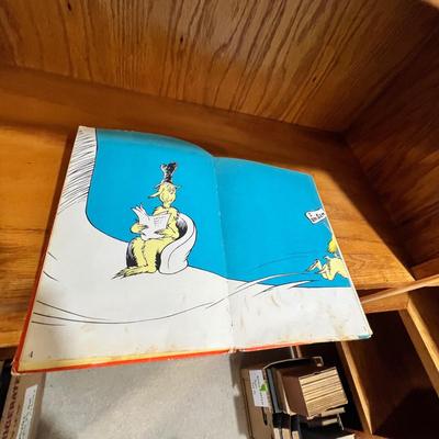 Children’s Books - Dr. Seuss & More Classics (BGB-RG)