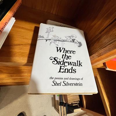 Children’s Books - Dr. Seuss & More Classics (BGB-RG)