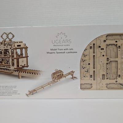 UGEARS Mechanical Wooden Model Kit Tram with Rails 154 Parts DIY 3D Puzzle