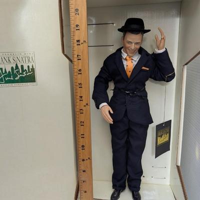 The Franklin Mint Frank Sinatra Porcelain Portrait Doll with Box Broken Finger