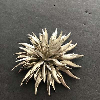 Vintage, silver tone, flower, brooch
