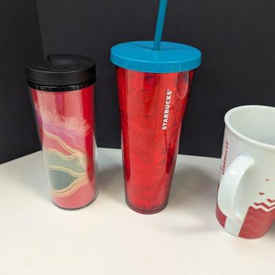Starbucks' Tumblers & Mugs
