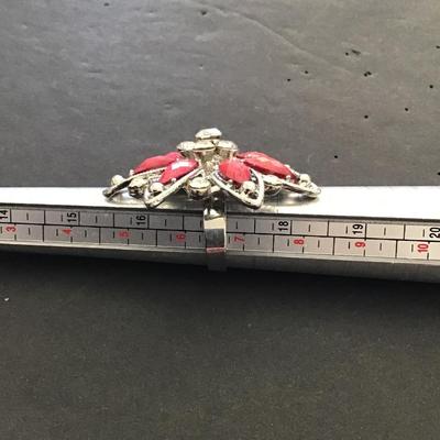 Fashion statement ring