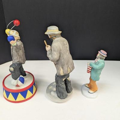 Emmett Kelly Clown Juggling Music Box Clown